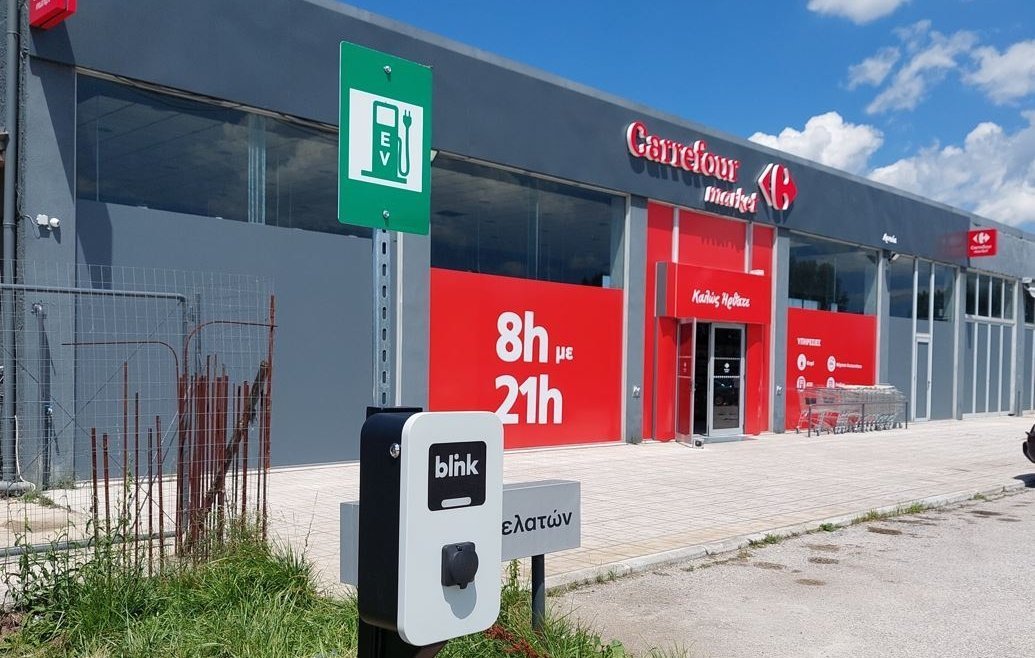 Συμφωνία με την Carrefour για την τοποθέτηση σταθμών φόρτισης στο δίκτυο καταστημάτων της πανελλαδικά